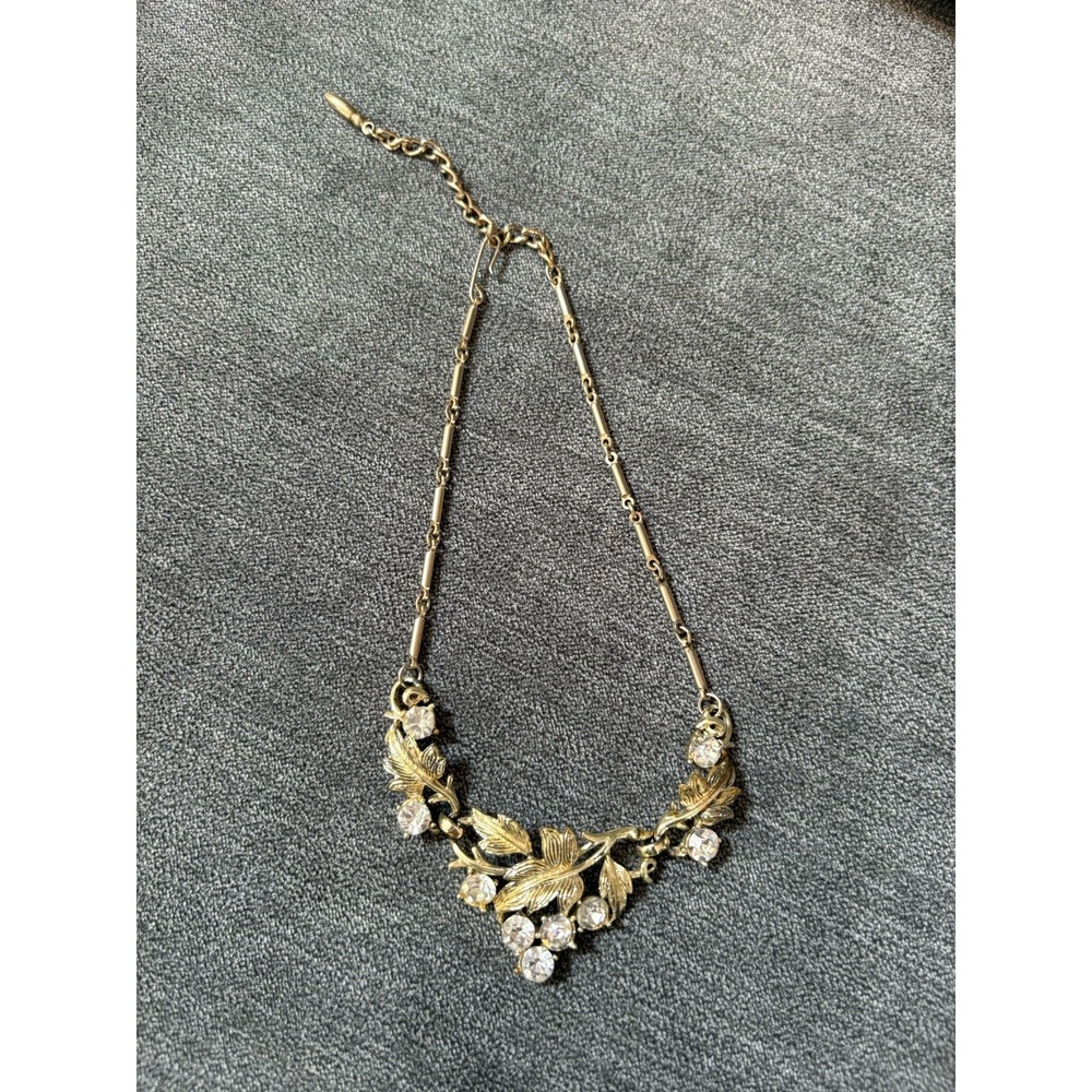 Vintage Signed Coro Gold Clear Rhinestone Flower Leaf Necklace‎ Choker